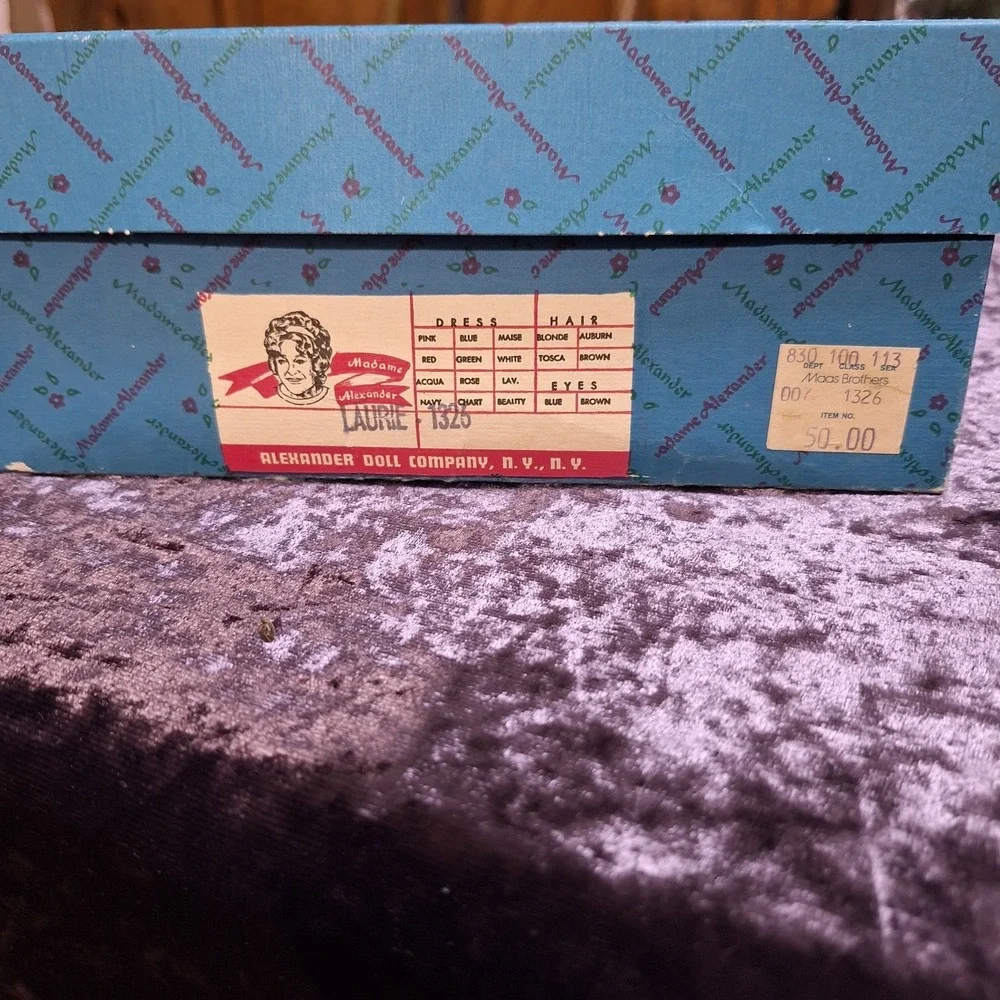 Madame Alexander Laurie Doll 1325 Little Women Vintage 1970s Storybook Brown Box